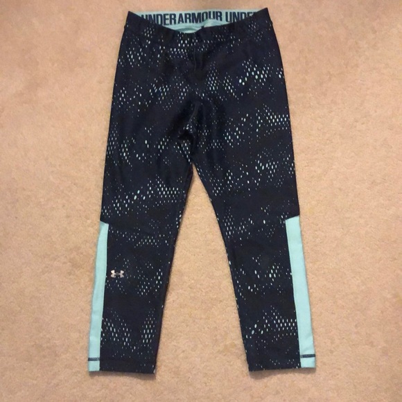 Under Armour Pants - Under Armour Capri leggings